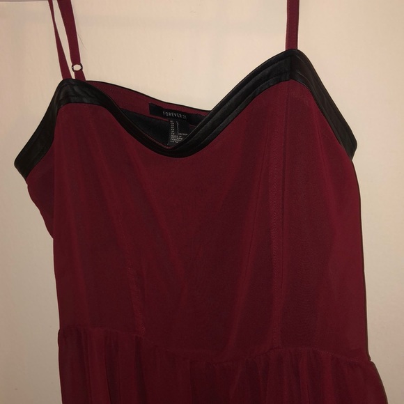 Red dress with black leather accent Forever 21 - Picture 3 of 5